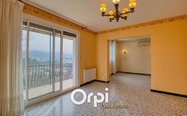 Maison à vendre    6 pièces •  Privas