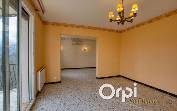 Maison à vendre    6 pièces •  Privas