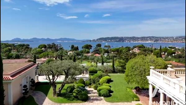 Maison à vendre 15 pièces 555 m² Antibes