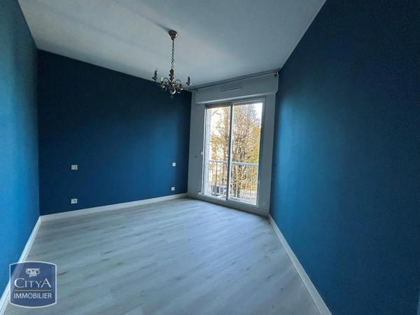 Appartement à louer 5 pièces 127.95m²