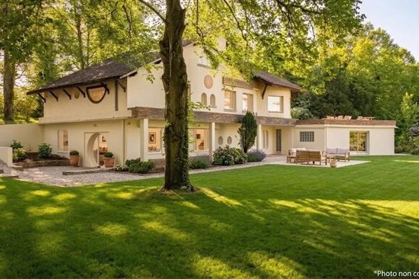 Maison 9 pièces - 336 m² Bien prestige
