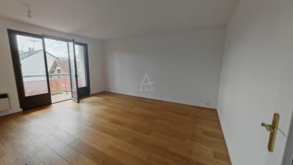 ,Appartement familial proche gare  F4 avec balcon et parking