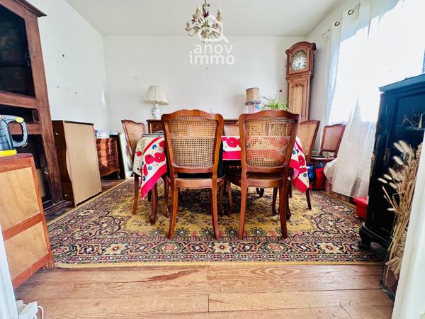 Maison
                                                                                                                                                                                                                                                                                                                        7 pièce(s)                                                                                                                                                                                                          5 chambre(s)                                                                                                                                                                                                          126.49  m²
