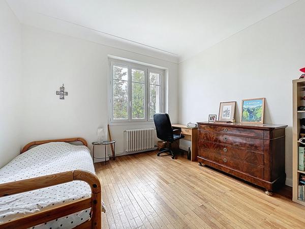 Maison familiale à Nantes - Quartier Procé - 6 chambres, 2 garages, jardin