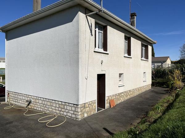 Maison à vendre |  Roumazières-Loubert |  4 pièces | 65 m²