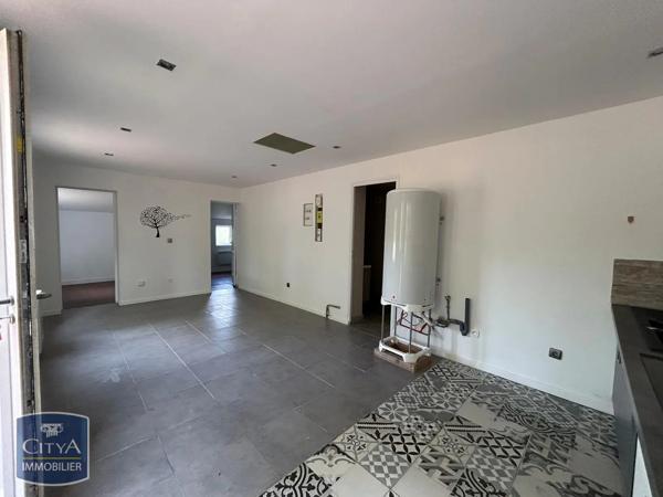 Maison à louer 2 pièces 45.75m² Cour-Cheverny (41700)