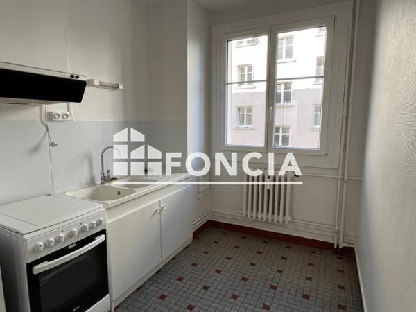 Location Appartement 2 pièces 45.95 m² - RESIDENCE ORMEAU BOLLEE Le Mans 72000