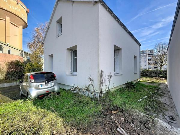 Maison rénovée de 78 m² avec jardin, garage et sous-sol – Joué-lès-Tours centre