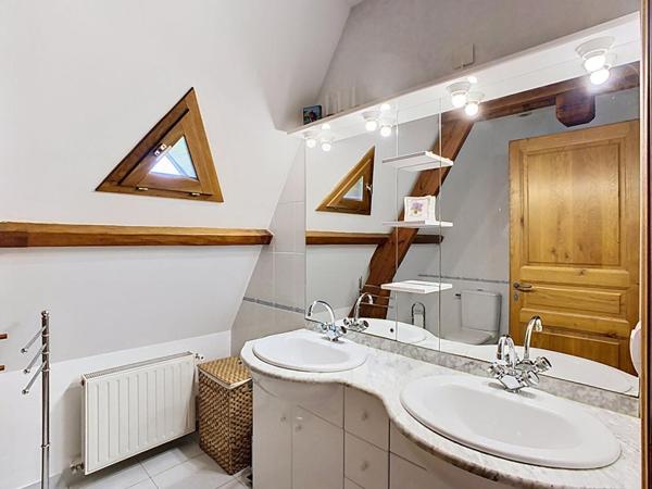 Maison Sarlat La Caneda 8 pièce(s) 160 m2