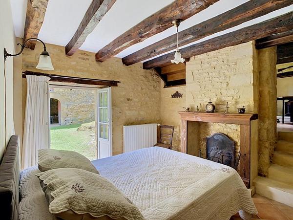 Maison Sarlat La Caneda 8 pièce(s) 160 m2