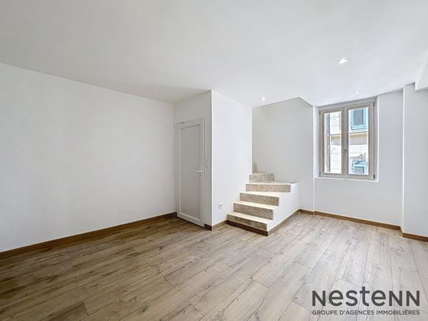 À vendre : Charmant appartement rénové de 3 pièces à TRETS !