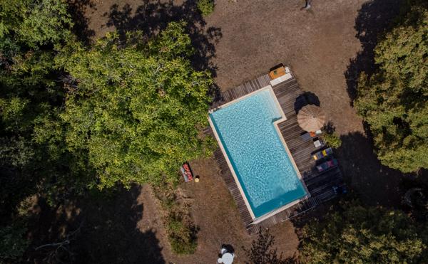Longère Lalinde 11 pièce(s), 6 chambres, 213 m2, 2 gites, piscine 1.85ha