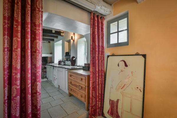 Longère Lalinde 11 pièce(s), 6 chambres, 213 m2, 2 gites, piscine 1.85ha