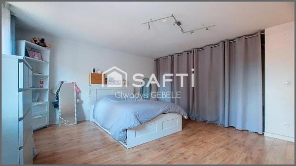 Maison de village avec 4 chambres et 2 terrasses !