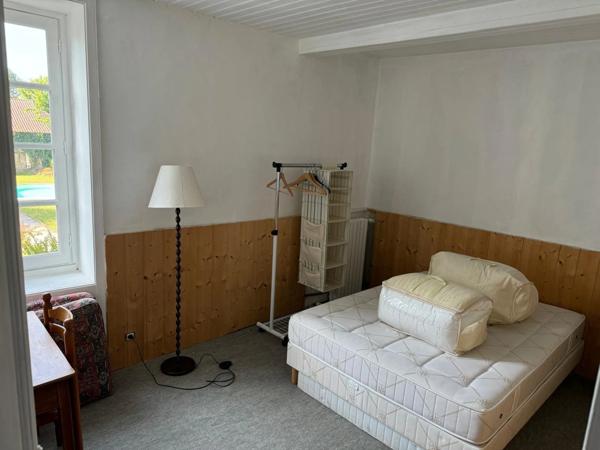 Maison à vendre 5 pièces 100 m² à St Front la Rivière sur terrain de 1188 m² (24)