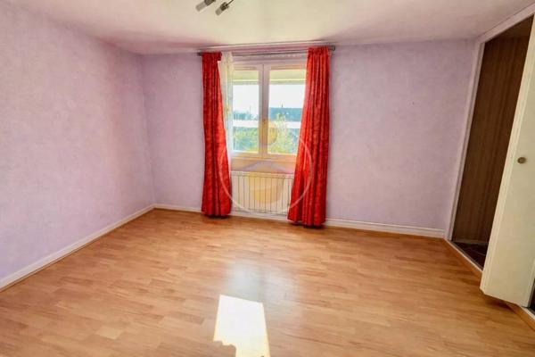 Vente Maison 4 pièces 100 m2 à Charmes