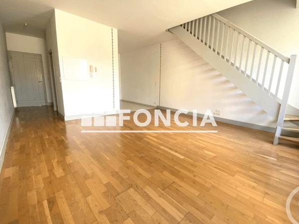Location Appartement 3 pièces 84.3 m² - 104 SEMINARIOKO BIDEA Larressore 64480