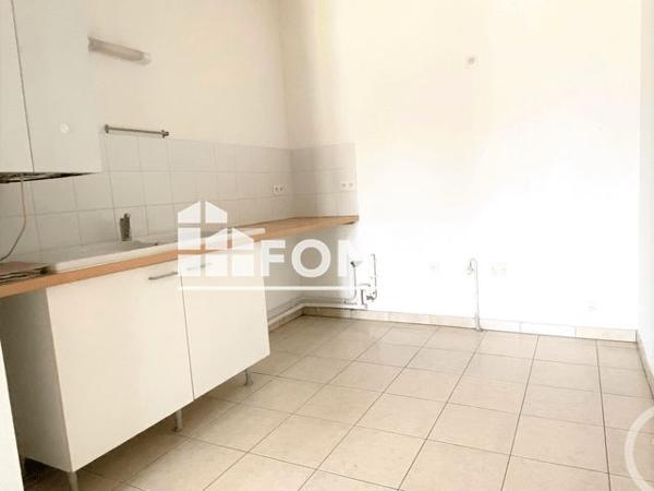 Location Appartement 3 pièces 84.3 m² - 104 SEMINARIOKO BIDEA Larressore 64480