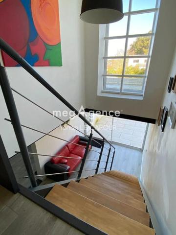Maison à Riantec, 56670 - 6 pièces 190m²