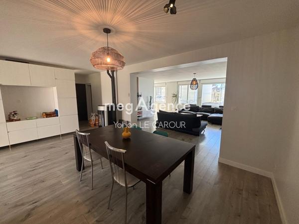 Maison à Riantec, 56670 - 6 pièces 190m²
