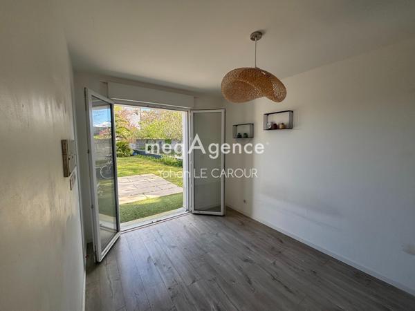 Maison à Riantec, 56670 - 6 pièces 190m²