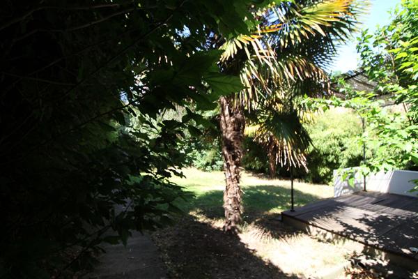 Maison Massy 106 m² environ édifiée sur terrain de 306 m² garage, remise et cave