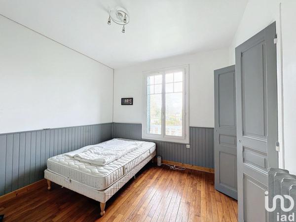 Maison 8 pièces de 156 m² à Saint-Aubin-lès-Elbeuf (76410)
