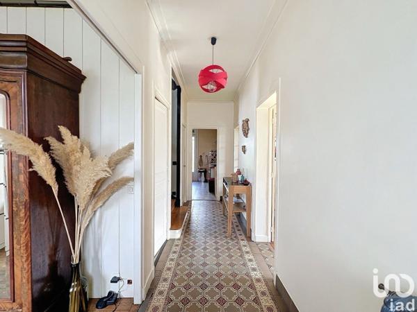 Maison 8 pièces de 156 m² à Saint-Aubin-lès-Elbeuf (76410)