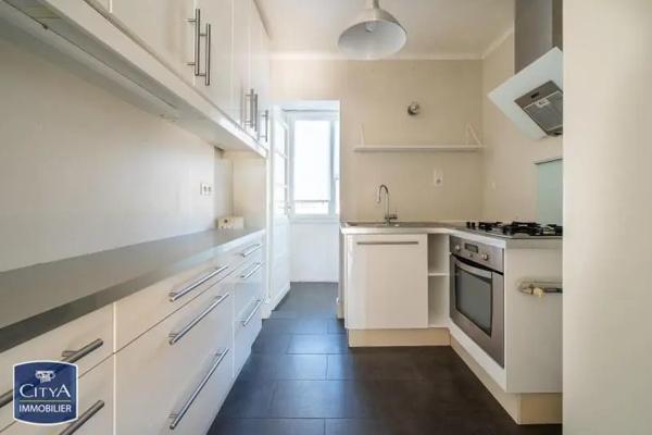 Appartement à louer 3 pièces 73.08m²