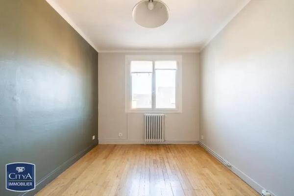 Appartement à louer 3 pièces 73.08m²