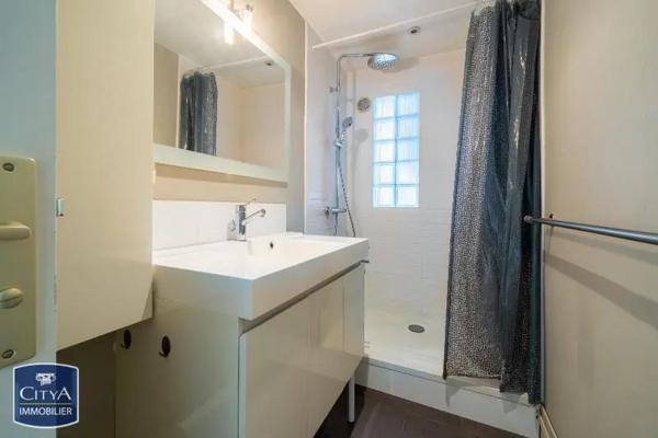 Appartement à louer 3 pièces 73.08m²