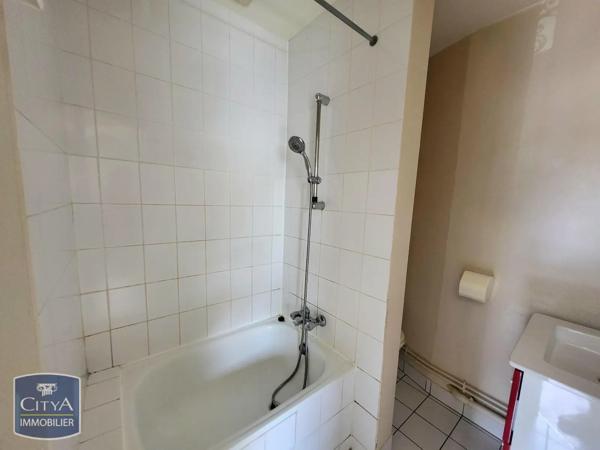 Appartement à louer 2 pièces 29.33m² Clermont-Ferrand (63000)