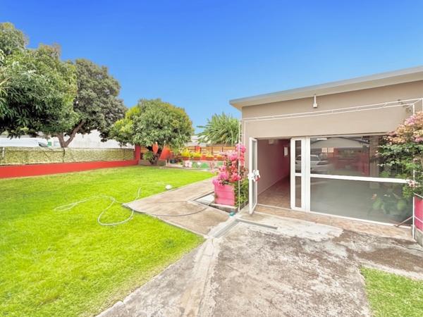 📣 À LOUER – Local commercial idéal professions libérales / activités spécialisées 📍 La Rivière Saint-Louis (97421), secteur Ouaki