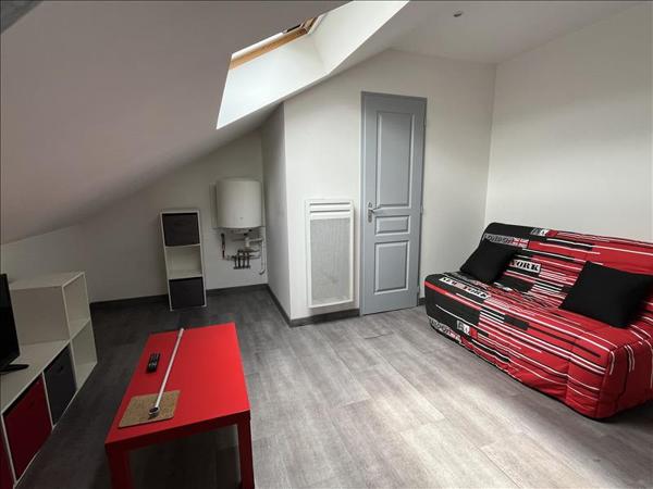 Appartement à louer 265 € CC PERIGUEUX 1 pièce 11 m² DPE D