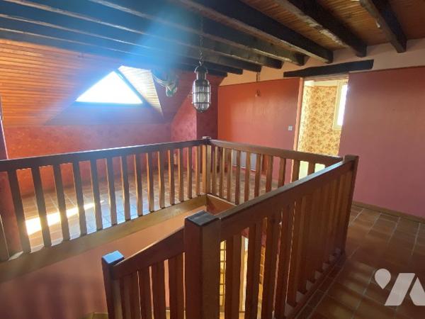 Fagnières, maison non accolée de 130m² sur 2 niveaux dans un environnement très calme