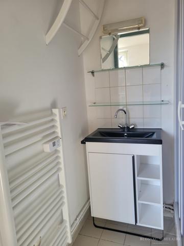 SAINT BENOIT ERMITAGE : studio de 20.93 m² avec parking