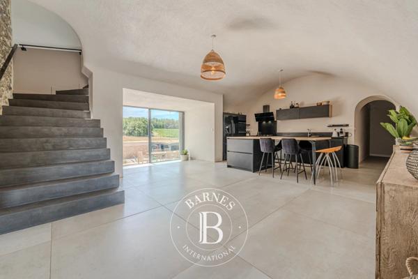 Lourmarin, Propriété 4 Chambres -  400 m² à vendre