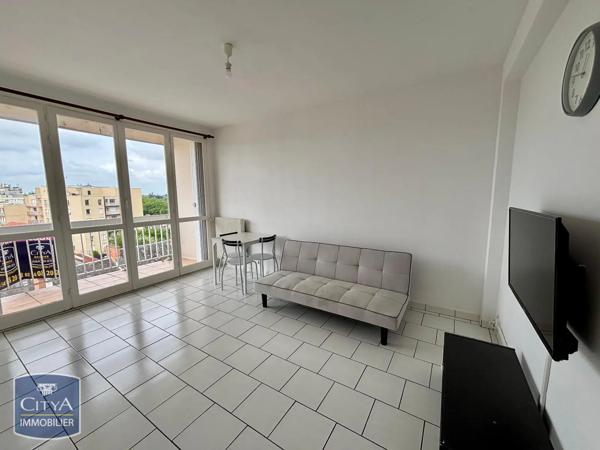Appartement à louer 1 pièce 27.91m² Châteauroux (36000)