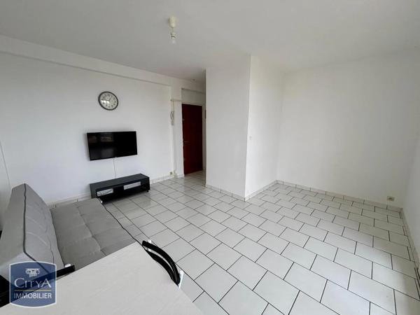 Appartement à louer 1 pièce 27.91m² Châteauroux (36000)