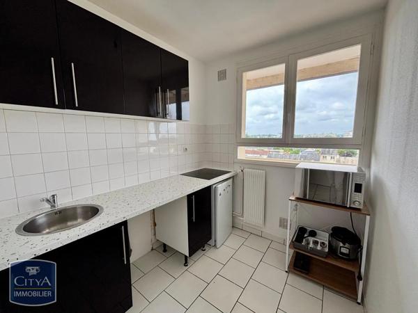 Appartement à louer 1 pièce 27.91m² Châteauroux (36000)