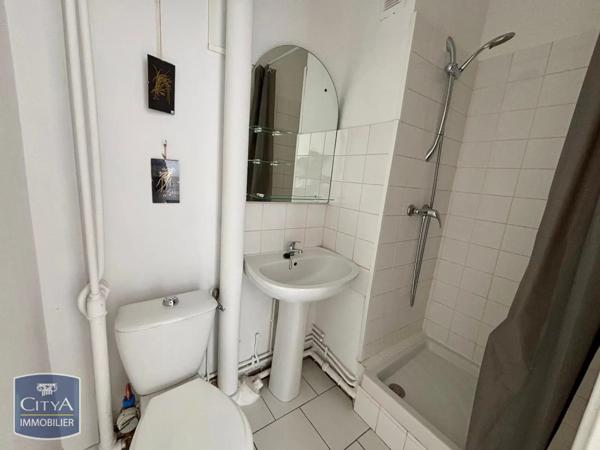 Appartement à louer 1 pièce 27.91m² Châteauroux (36000)