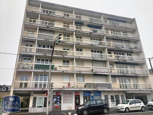 Appartement à louer 1 pièce 27.91m² Châteauroux (36000)