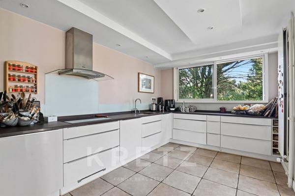 Maison de famille dans une allée privée