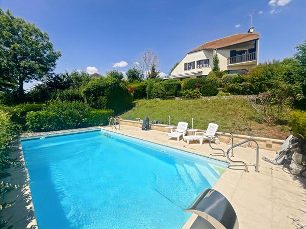 Maison Vaux Sur Seine 214 m2 - 4 chambres, parcelle 1780 m²