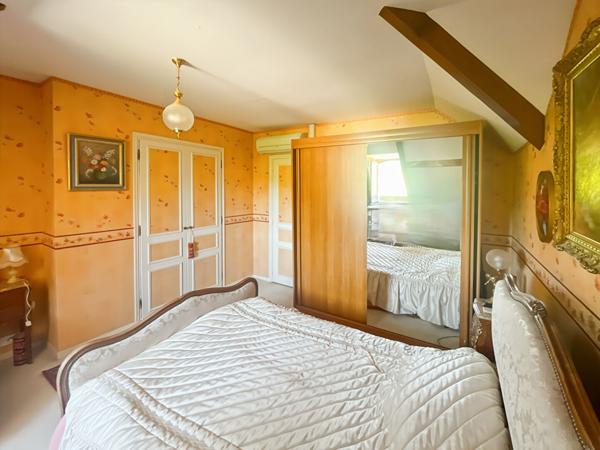 Maison Vaux Sur Seine 214 m2 - 4 chambres, parcelle 1780 m²