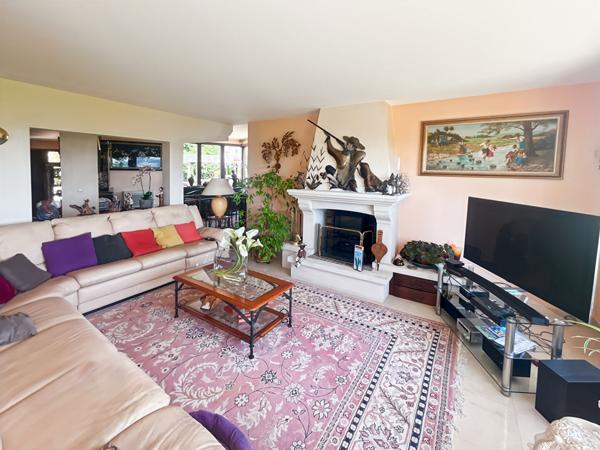 Maison Vaux Sur Seine 214 m2 - 4 chambres, parcelle 1780 m²