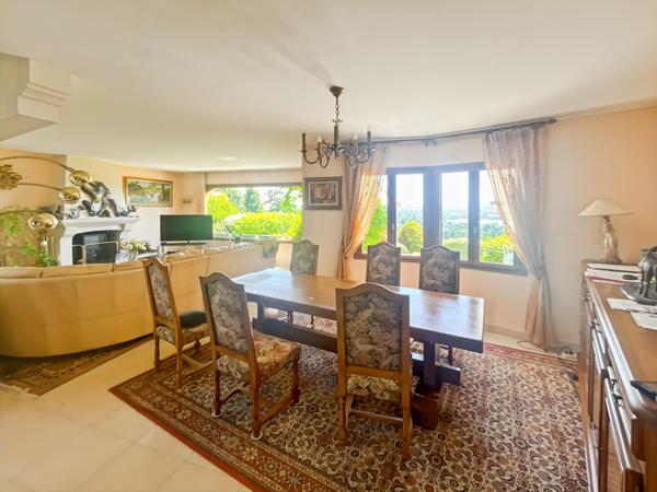 Maison Vaux Sur Seine 214 m2 - 4 chambres, parcelle 1780 m²