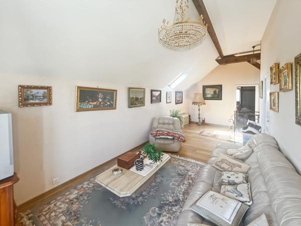 Maison Vaux Sur Seine 214 m2 - 4 chambres, parcelle 1780 m²