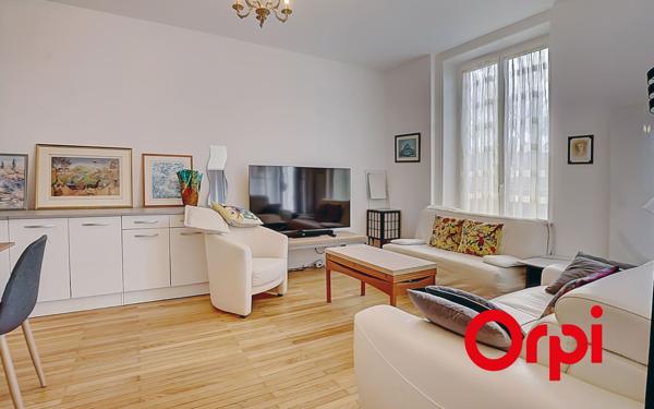 Appartement à vendre    2 pièces • 64,03 m2 Neuville-sur-Saône