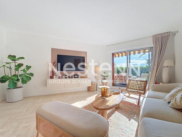 MANDELIEU : 2P REZ DE JARDIN - Rénové - au calme